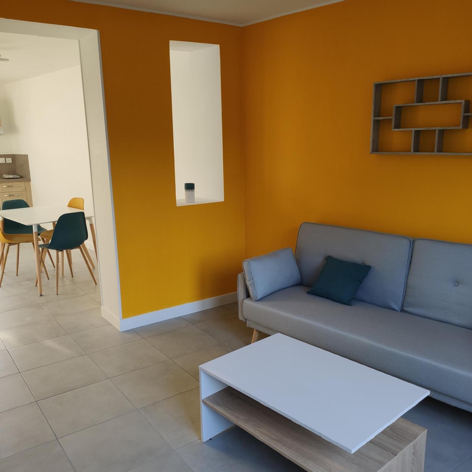 לה מאנש Appartement Cosy Avec Place De Parking Privee מראה חיצוני תמונה